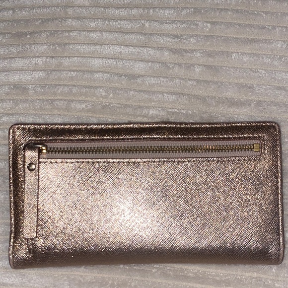 Kate Spade Metallic pink Wallet - Picture 3 of 10